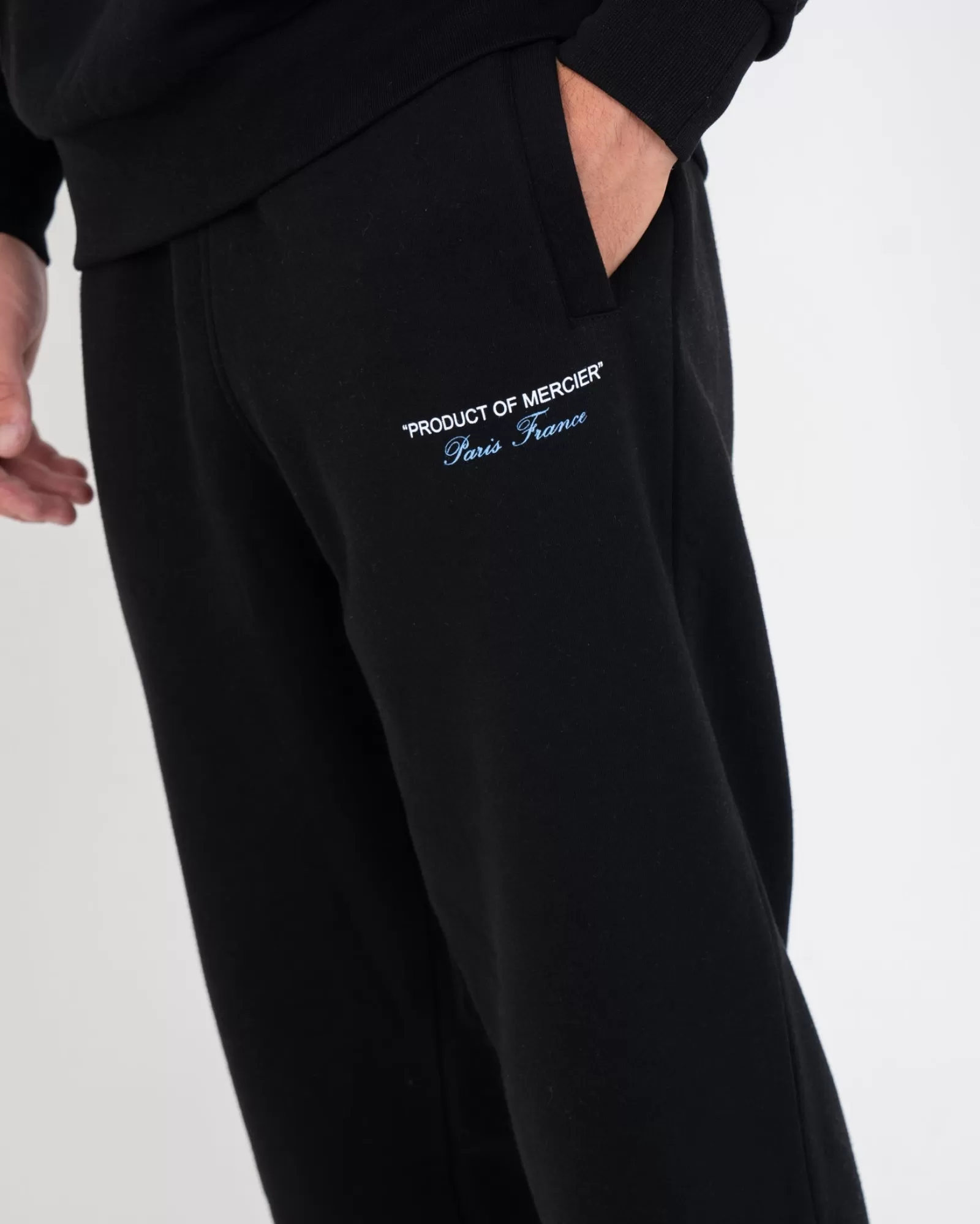 Jogger | Trainingsanzüge>Mercier Black Sky Blue Produkt von Joggern